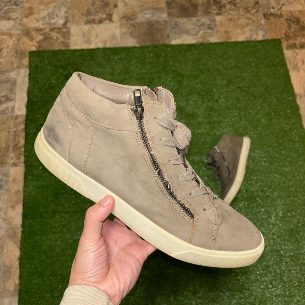Steve Madden High Top Men’s Shoes